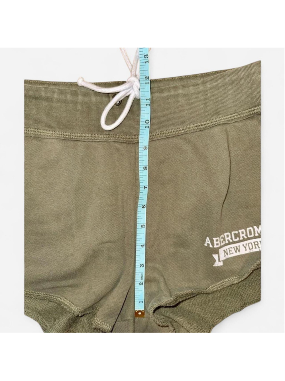 Abercrombie & Fitch Women's Green Athletic Shorts - Picture 8 of 8